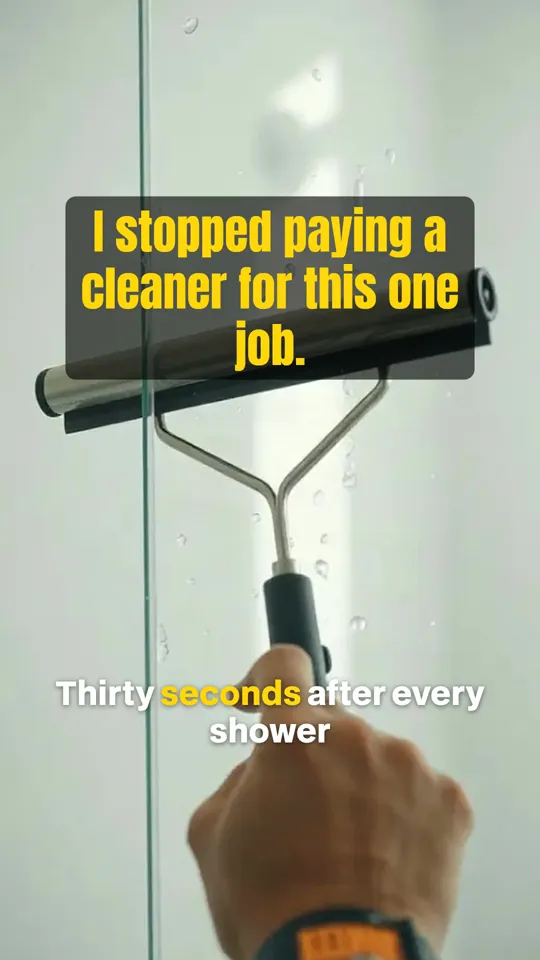 Version C of one squeegee ad, rendered by UGCLive with its own hook