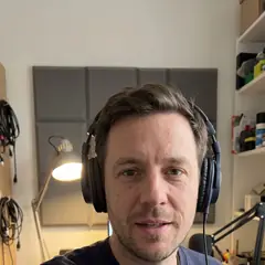 Leo, an AI presenter